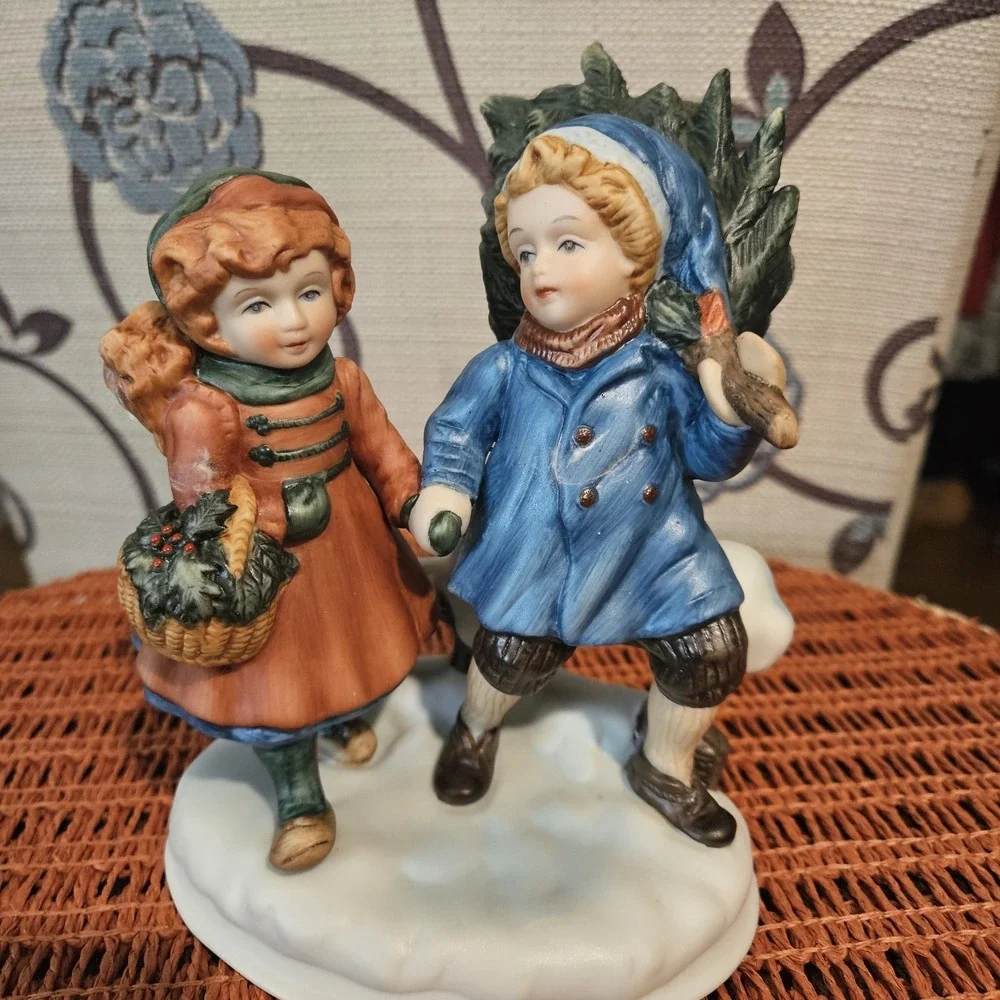 Avon 1981 Christmas Memories 